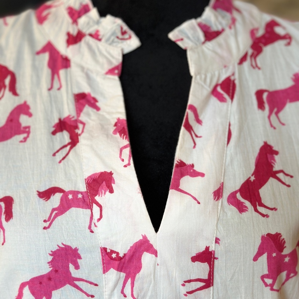 THML Pink and White Fabric - Picture 3 of 5